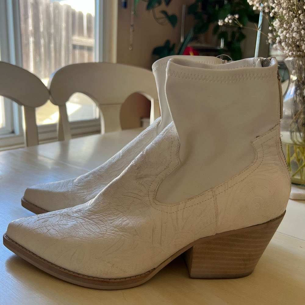 SOLD…..Dolce Vita booties  new without tags size 9